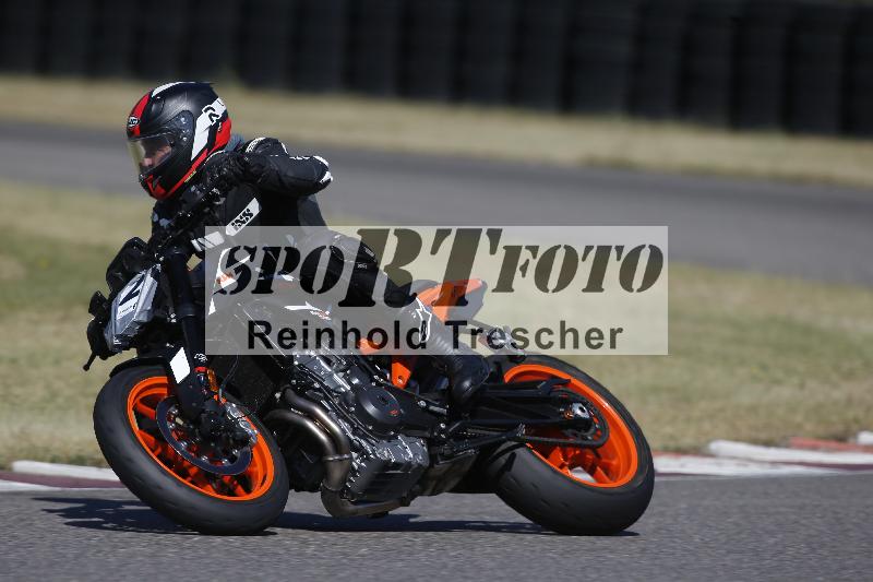 /13 01.05.2026  Speer Racing ADR/Gruppe gelb/82